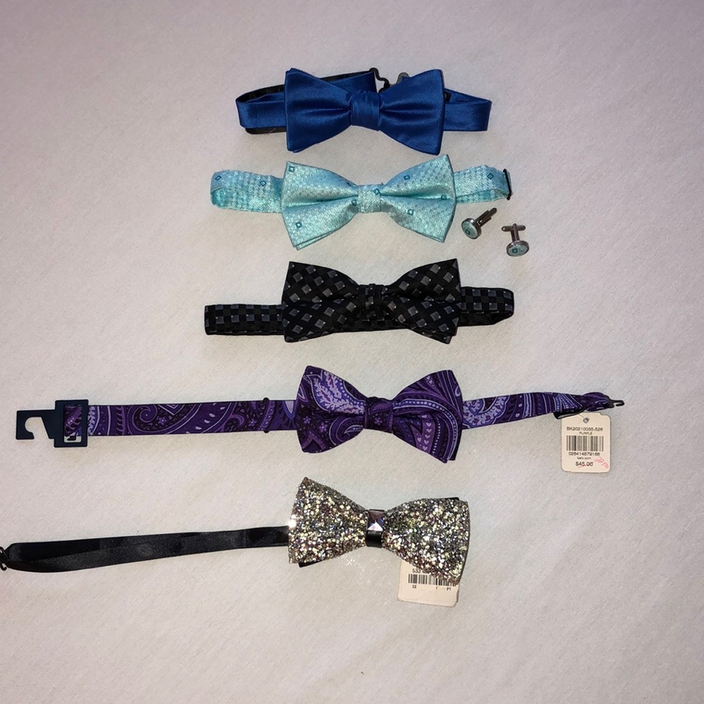 5 bow Ties and 1 set cuff links. Saddlebred, J. Ferrar JCPenney unbranded, 2 NWT